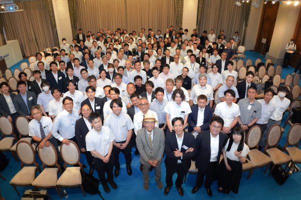 牛小散 越疆科技于日本名古屋首发新品，人形机器人全球量产交付